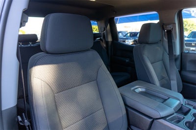 2025 GMC Sierra 1500 4WD Crew Cab Short Box Pro