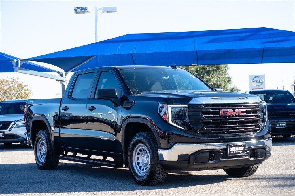 2025 GMC Sierra 1500 4WD Crew Cab Short Box Pro