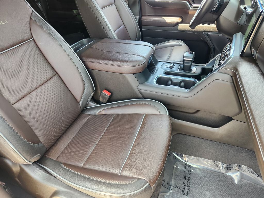 2024 GMC Sierra 1500 4WD Crew Cab Short Box Denali