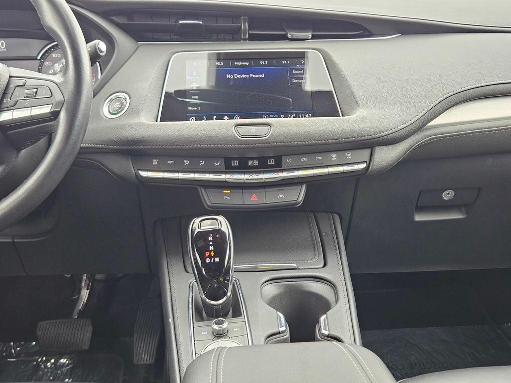 2023 Cadillac XT4 AWD Premium Luxury