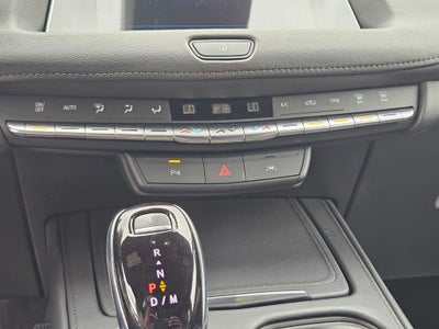 2023 Cadillac XT4 AWD Premium Luxury