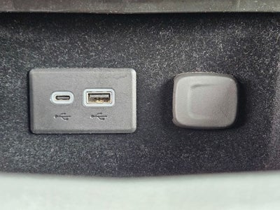 2023 Cadillac XT4 AWD Premium Luxury