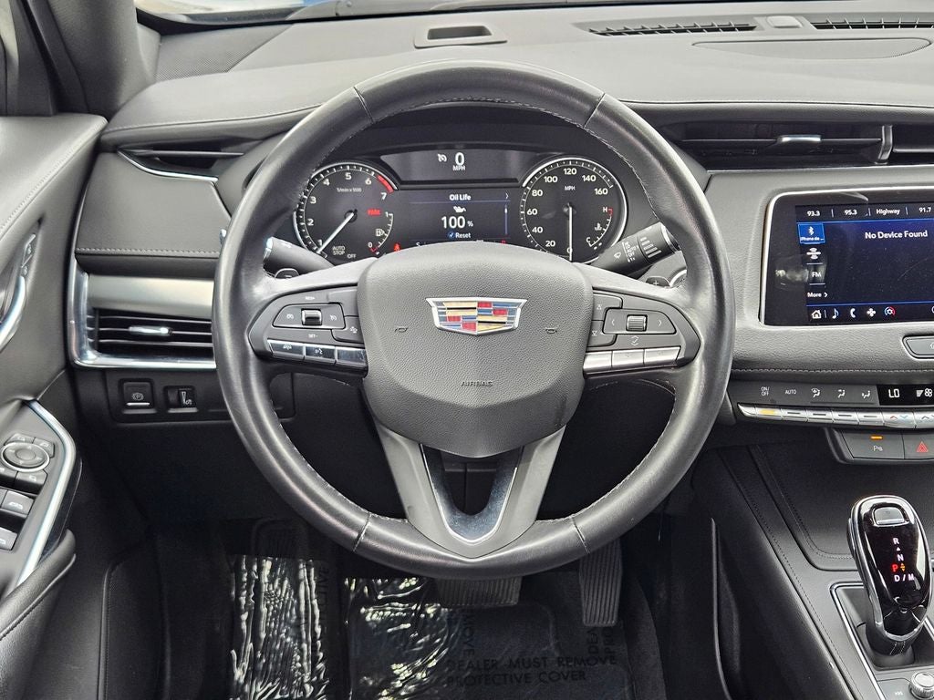 2023 Cadillac XT4 AWD Premium Luxury