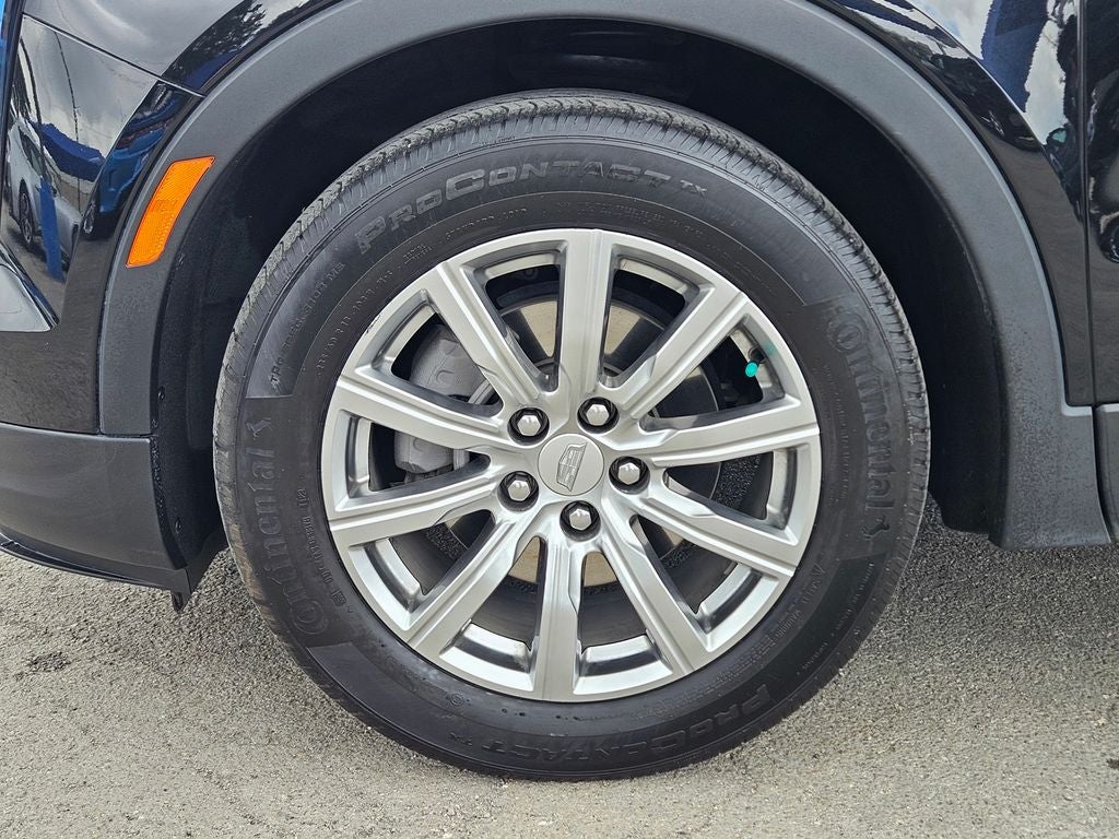 2023 Cadillac XT4 AWD Premium Luxury