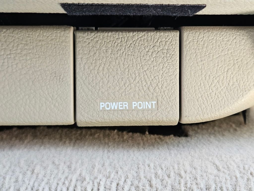 2006 Lincoln Town Car Signature Limited