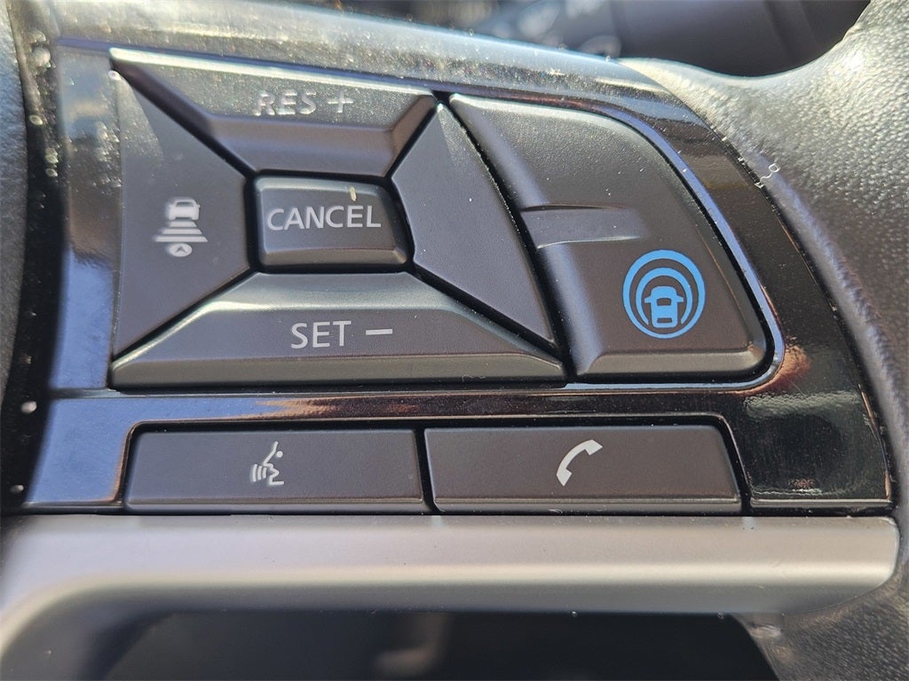 2023 Nissan Altima SL FWD