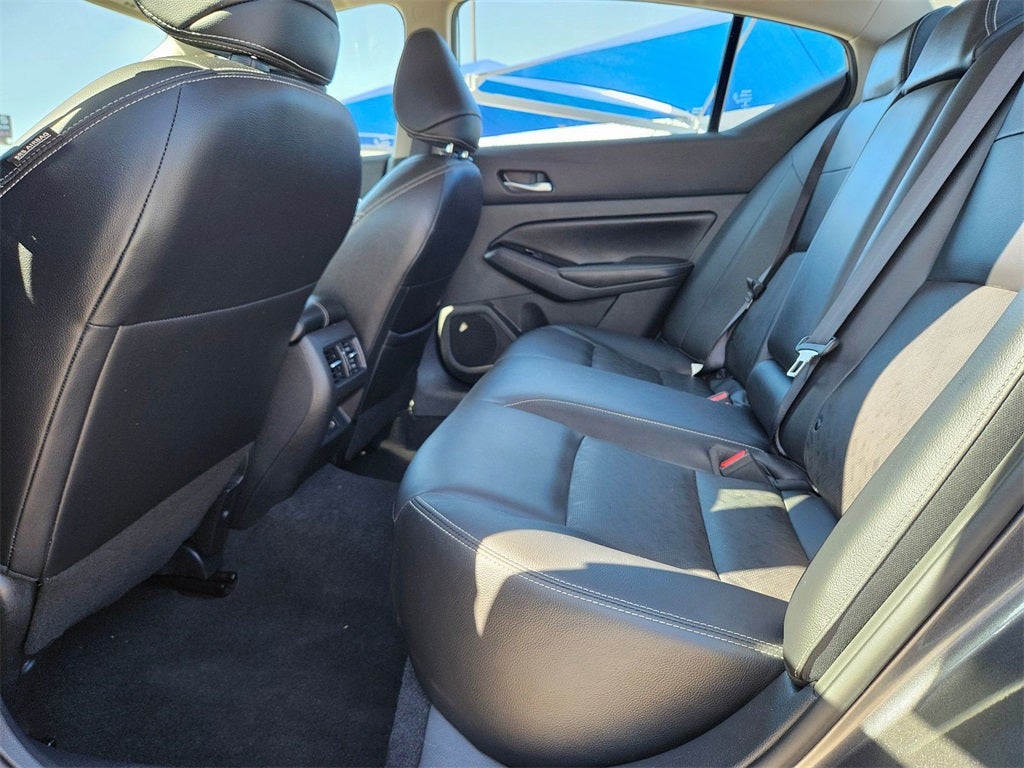 2023 Nissan Altima SL FWD