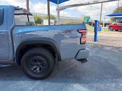 2025 Nissan Frontier Crew Cab PRO-4X 4x4