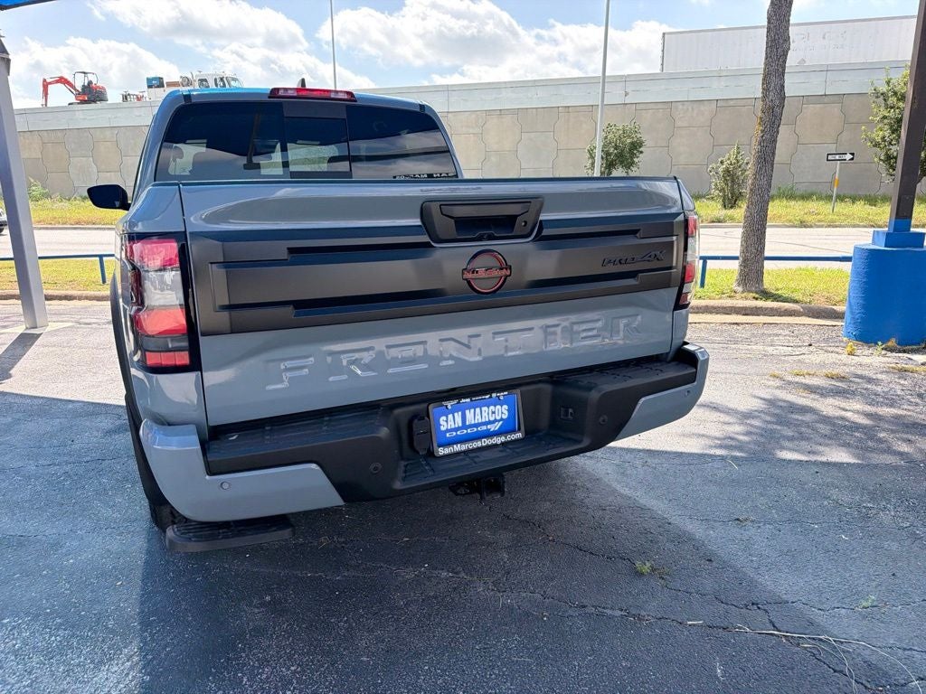 2025 Nissan Frontier Crew Cab PRO-4X 4x4