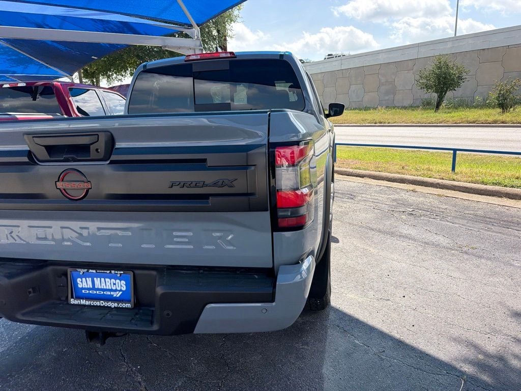 2025 Nissan Frontier Crew Cab PRO-4X 4x4
