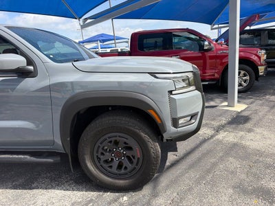 2025 Nissan Frontier Crew Cab PRO-4X 4x4