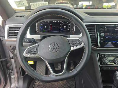 2022 Volkswagen Atlas Cross Sport 2.0T SE w/Technology