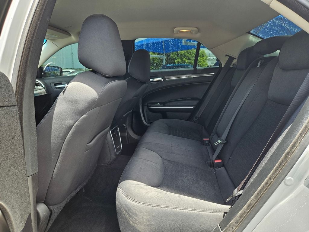 2022 Chrysler 300 Touring