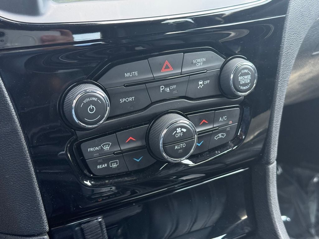 2023 Chrysler 300 300S