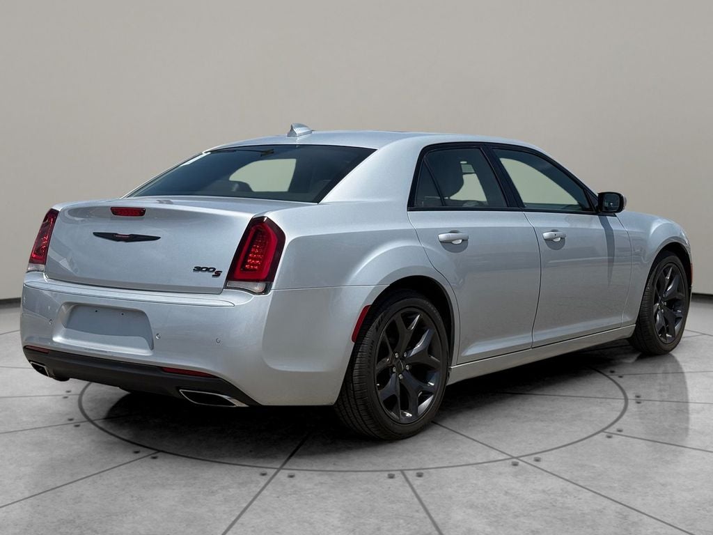 2023 Chrysler 300 300S