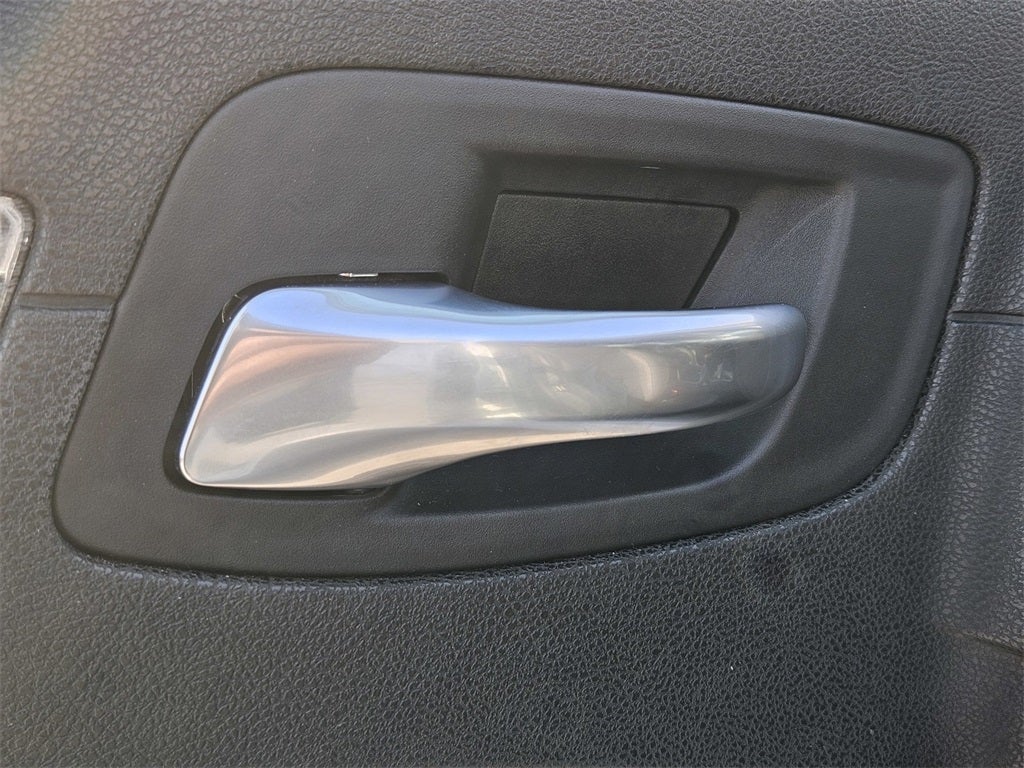 2022 Chrysler 300 Touring L