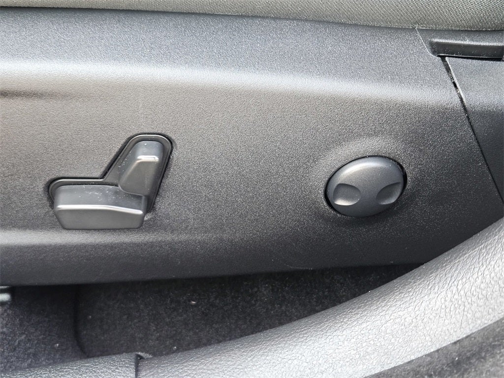 2022 Chrysler 300 Touring L