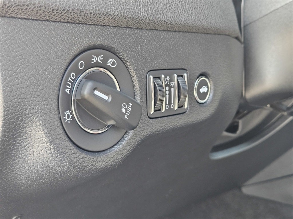 2022 Chrysler 300 Touring L