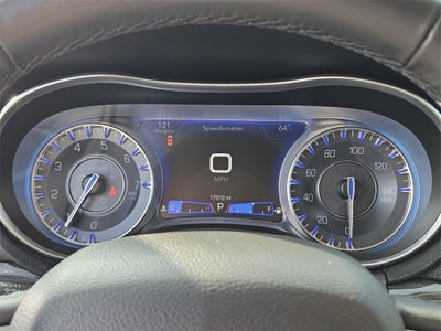 2022 Chrysler 300 Touring L