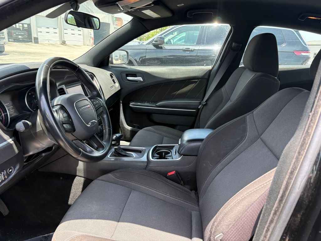 2022 Dodge Charger SXT RWD