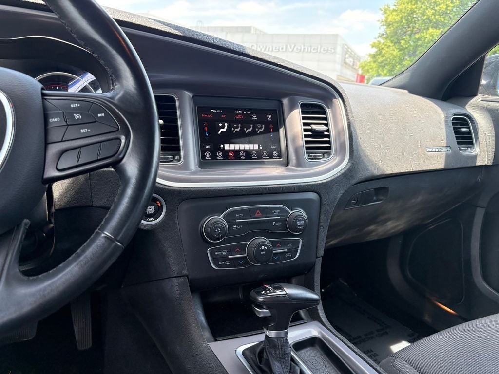 2022 Dodge Charger SXT RWD
