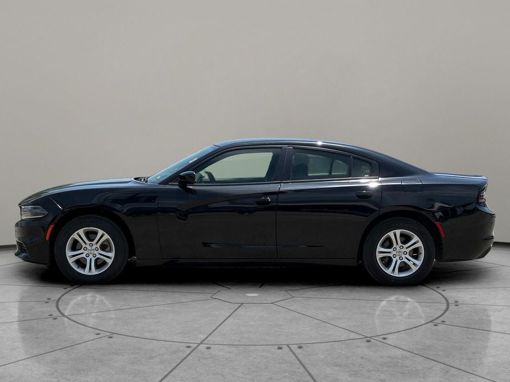 2022 Dodge Charger SXT RWD