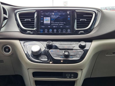 2019 Chrysler Pacifica Touring Plus