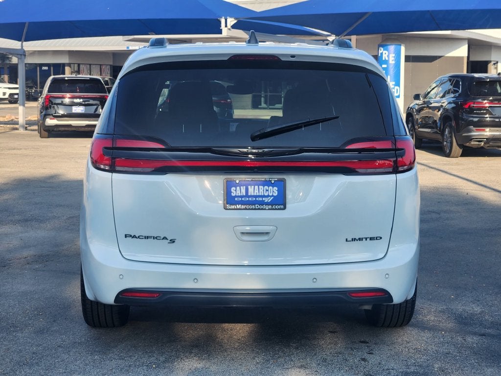 2025 Chrysler Pacifica Limited