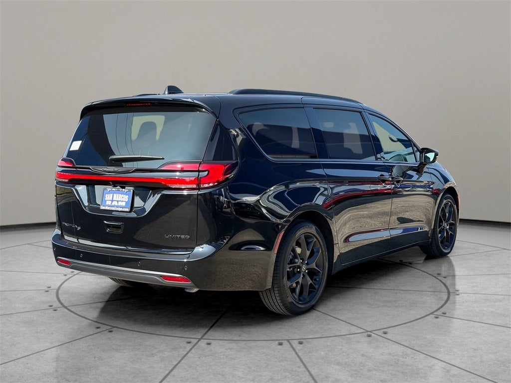 2026 Chrysler Pacifica PACIFICA LIMITED