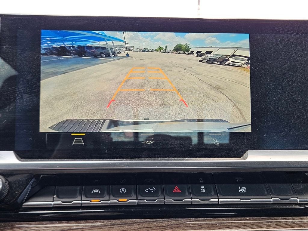 2024 Chevrolet Silverado 1500 2WD Crew Cab Short Bed LT