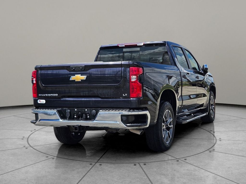 2024 Chevrolet Silverado 1500 2WD Crew Cab Short Bed LT