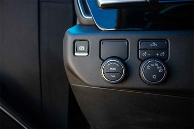 2024 Chevrolet Silverado 1500 2WD Crew Cab Short Bed LT