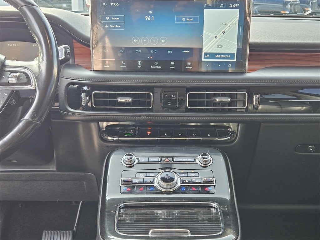 2022 Lincoln Nautilus Reserve