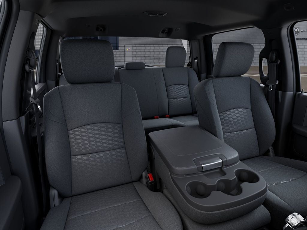 2026 RAM Ram 3500 RAM 3500 TRADESMAN CREW CAB 4X4 6'4' BOX