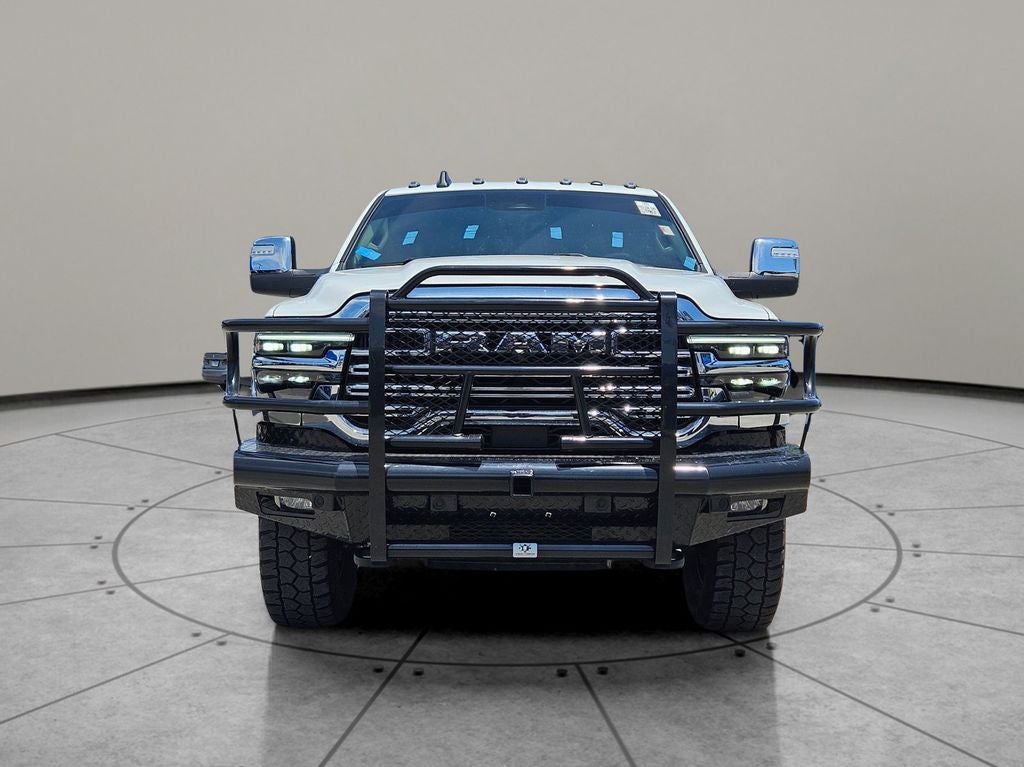 2025 RAM 3500 Laramie Crew Cab 4x4 8' Box