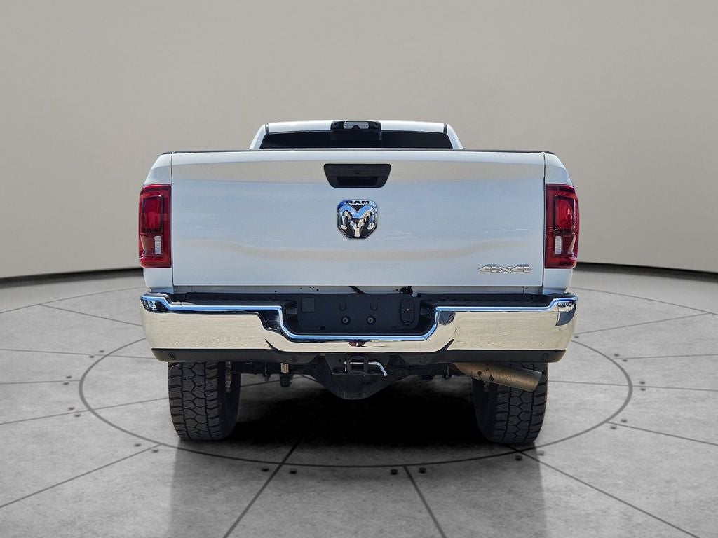2025 RAM 3500 Laramie Crew Cab 4x4 8' Box