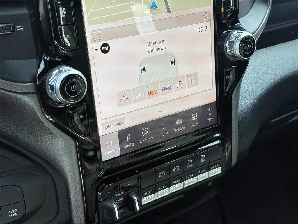 2026 RAM Ram 2500 RAM 2500 TRADESMAN CREW CAB 4X4 6'4' BOX