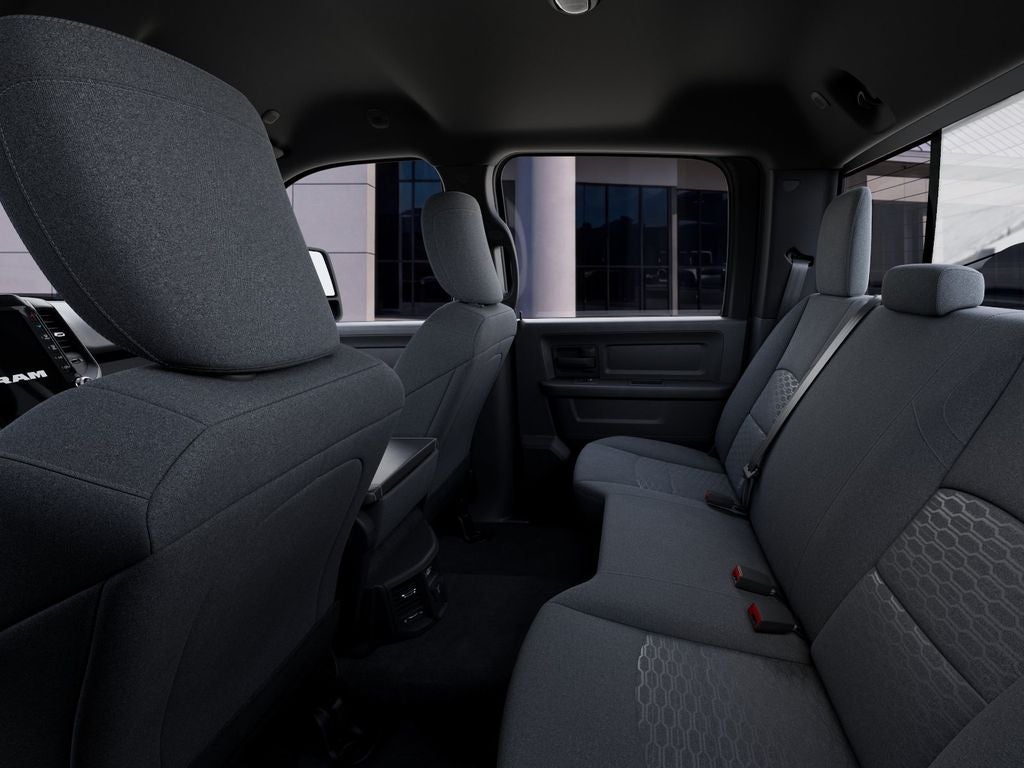 2026 RAM 2500 RAM 2500 BLACK EXPRESS CREW CAB 4X4 6'4' BOX