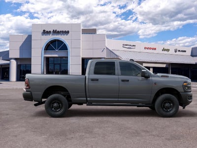 2027 RAM 2500 RAM 2500 TRADESMAN CREW CAB 4X4 6'4' BOX