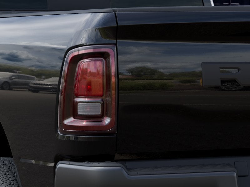 2027 RAM 2500 RAM 2500 TRADESMAN CREW CAB 4X4 6'4' BOX