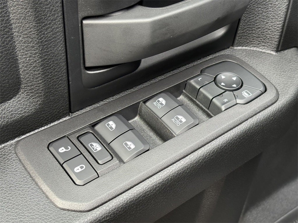 2025 RAM Ram 2500 RAM 2500 TRADESMAN CREW CAB 4X4 6'4' BOX