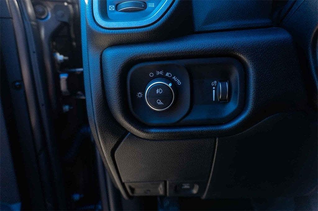 2026 RAM Ram 2500 RAM 2500 WARLOCK CREW CAB 4X4 6'4' BOX