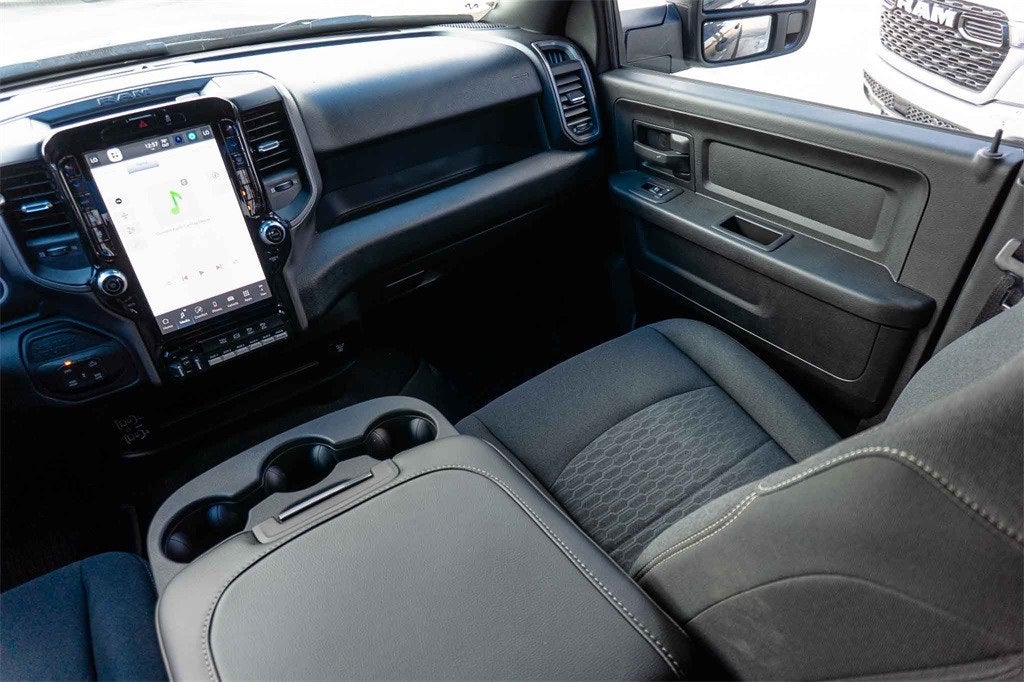 2026 RAM Ram 2500 RAM 2500 WARLOCK CREW CAB 4X4 6'4' BOX