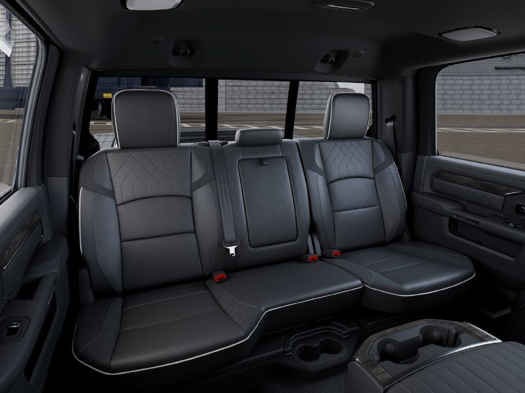 2027 RAM 2500 RAM 2500 LIMITED CREW CAB 4X4 6'4' BOX