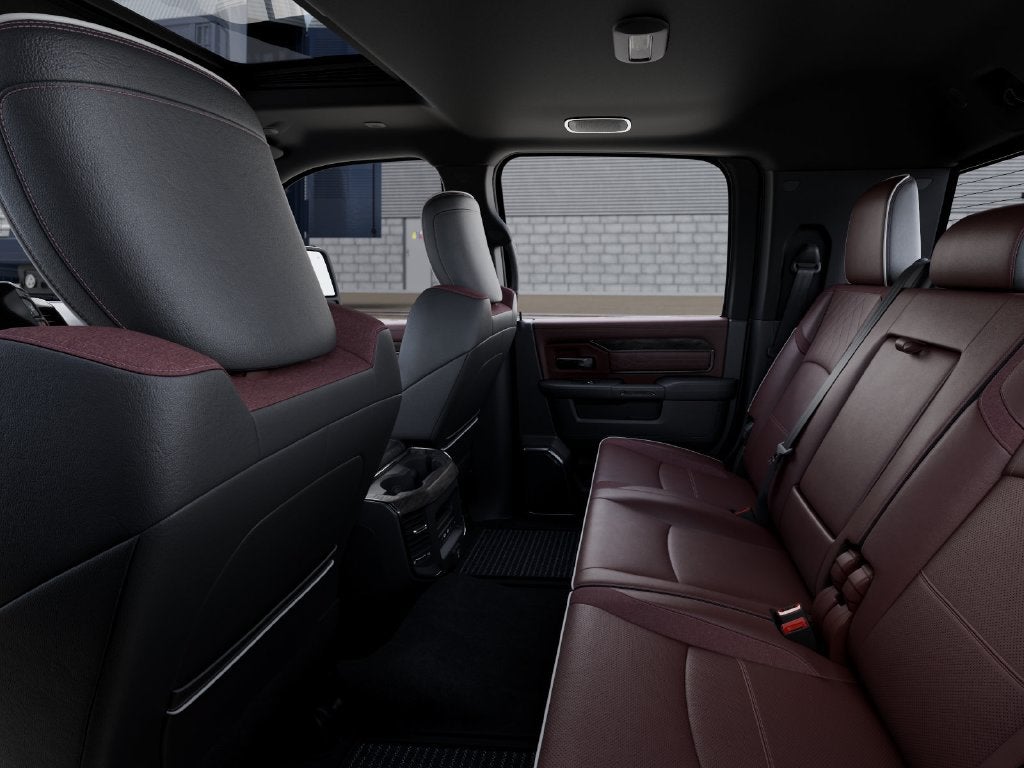 2027 RAM 2500 RAM 2500 LIMITED MEGA CAB 4X4 6'4' BOX