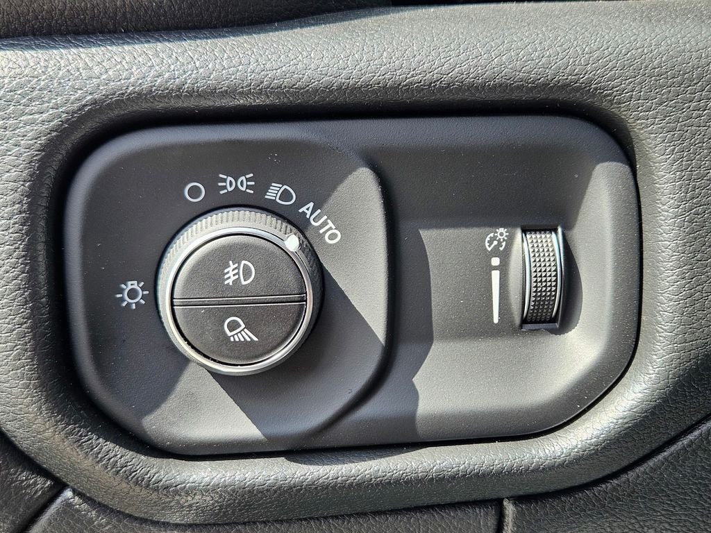 2026 RAM Ram 3500 RAM 3500 TRADESMAN CREW CAB 4X2 8' BOX