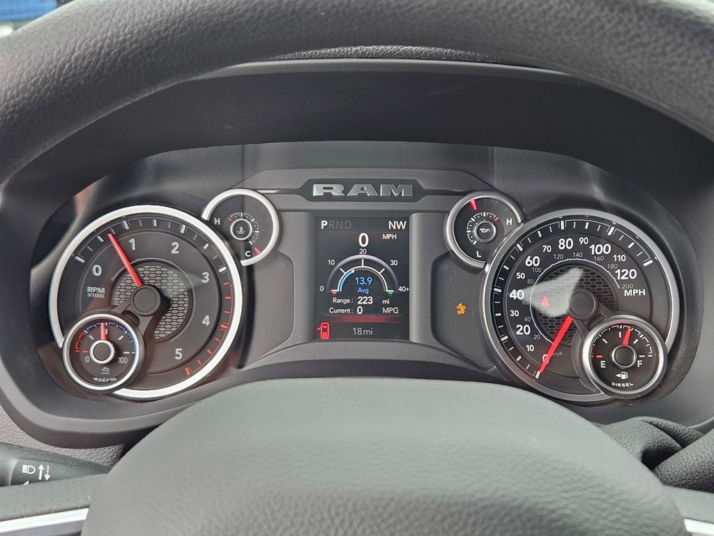 2026 RAM Ram 3500 RAM 3500 TRADESMAN CREW CAB 4X4 8' BOX