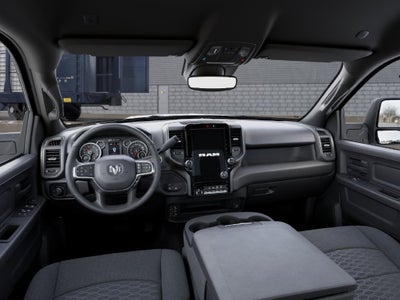 2027 RAM 3500 RAM 3500 TRADESMAN CREW CAB 4X4 8' BOX