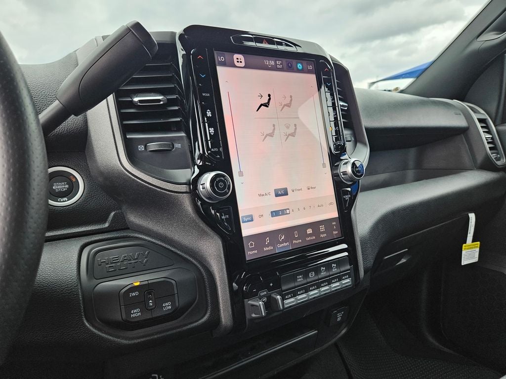 2026 RAM Ram 3500 RAM 3500 TRADESMAN CREW CAB 4X4 8' BOX