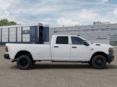 2027 RAM 3500 RAM 3500 TRADESMAN CREW CAB 4X4 8' BOX